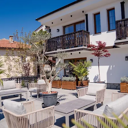 Guest house & Chunarot
